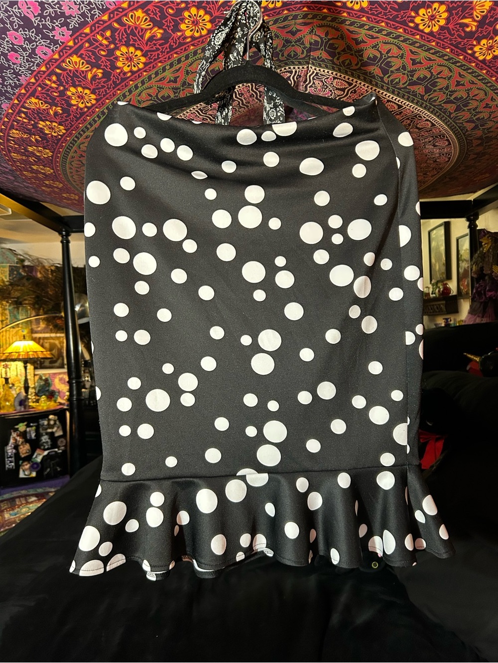 Women’s Black Polka Dot Ruffle Hem Skirt